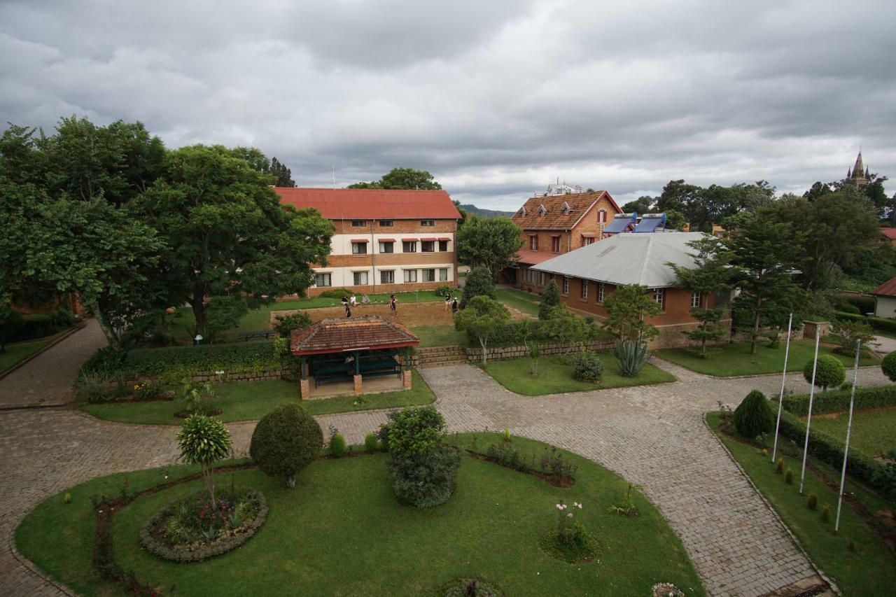 Lovasoa 4C Antsirabe Exterior foto