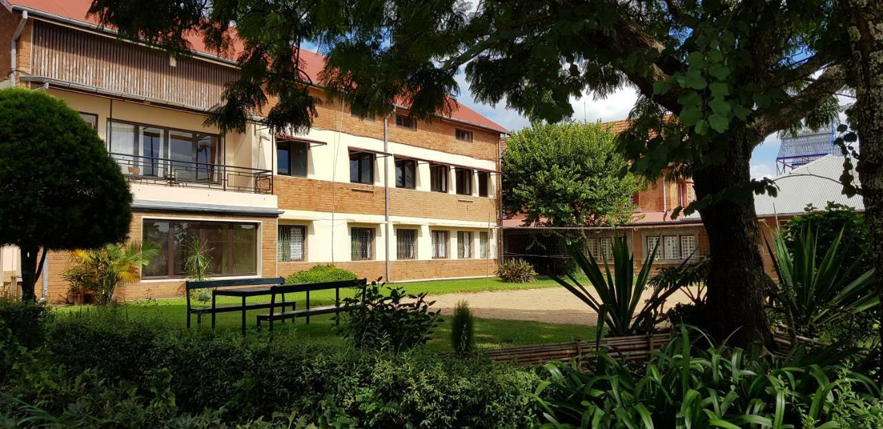 Lovasoa 4C Antsirabe Exterior foto